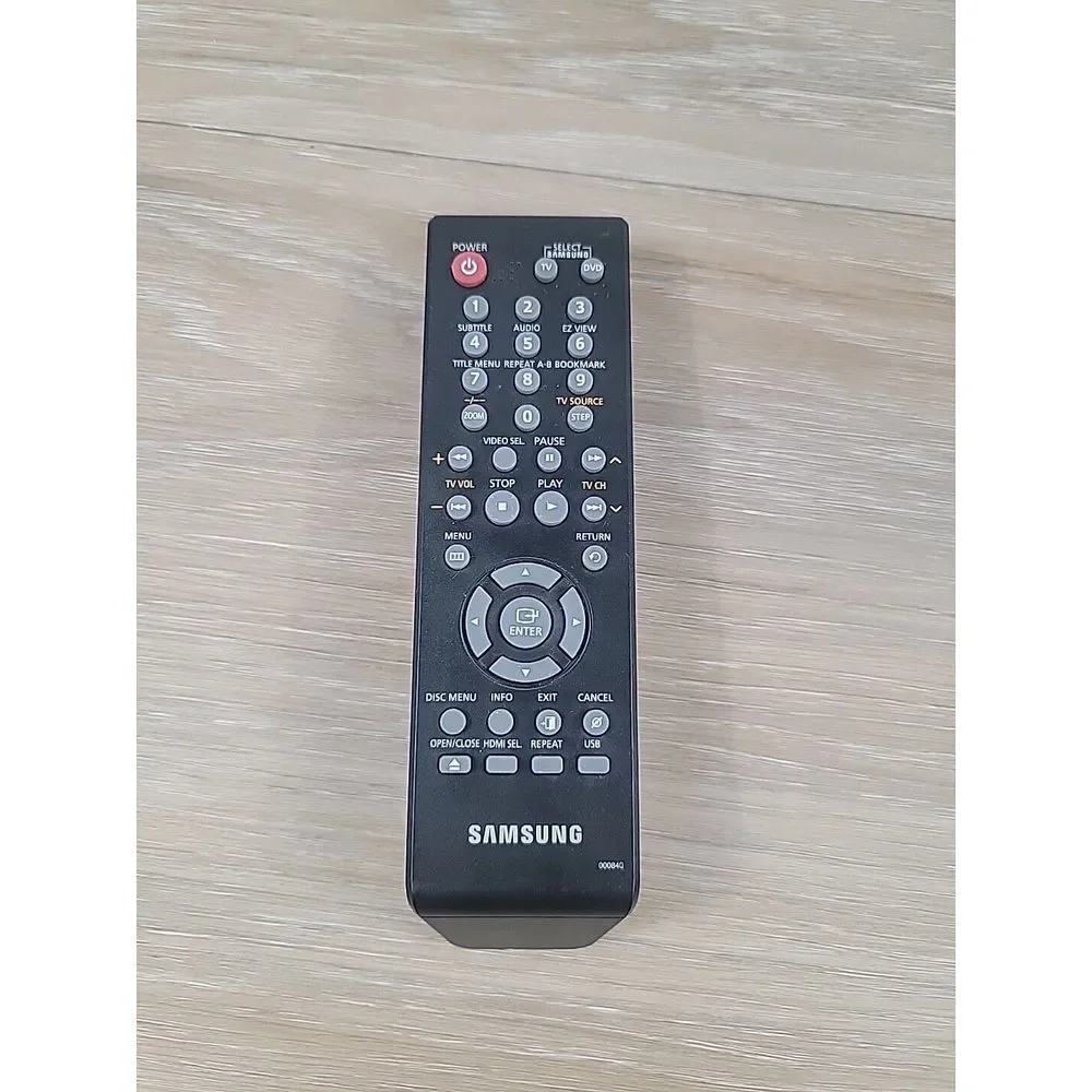 Samsung OEM Remote Control 00084Q TV DVD Tested And Working‎ B1R1
